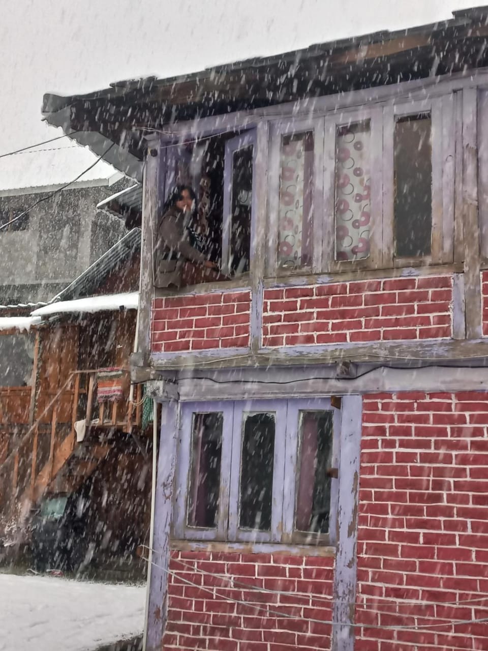 Property building, Day, Winter