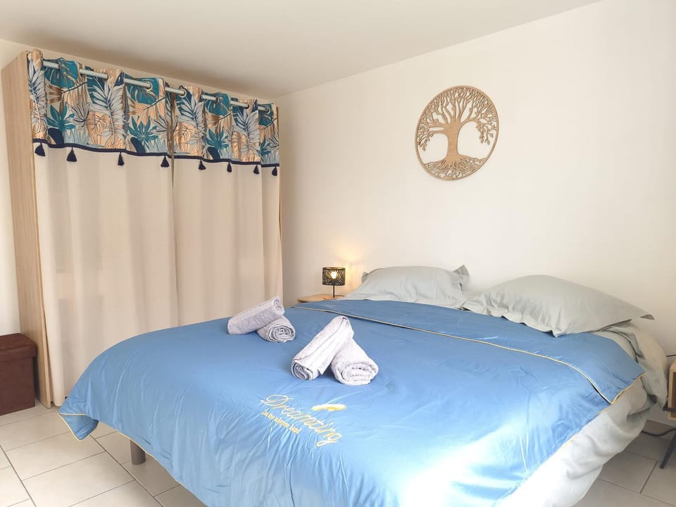 Le Jardin des Mazades - T3 Terrasse & Parking Gratuit - Animaux OK Apartment in Nouvelle-Aquitaine