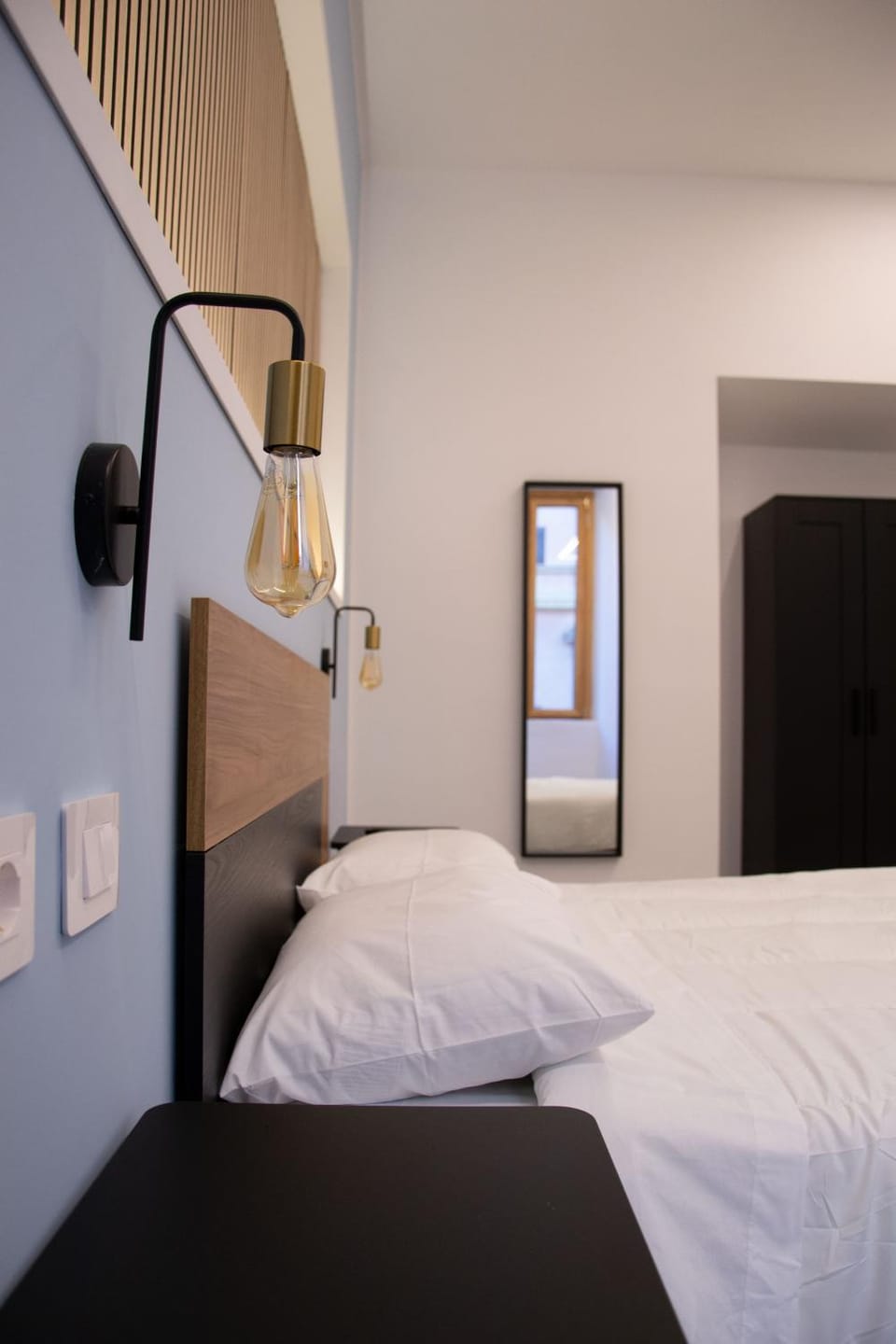 Bed, Bedroom