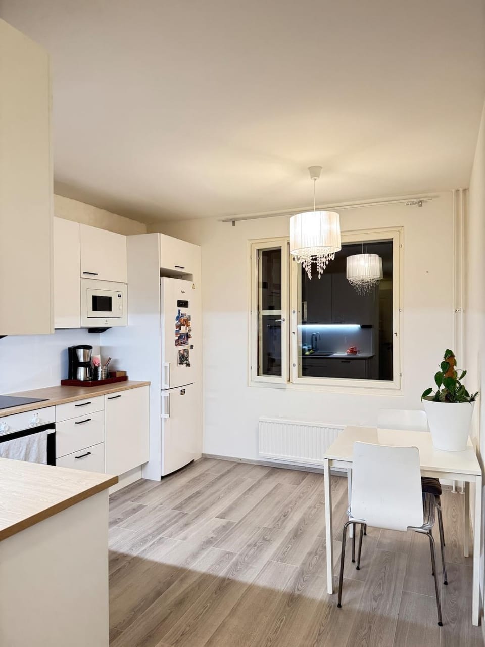 Cozy Private ROOM with Balcony, 10mins to Helsinki center, Free parking Vacation rental in Helsinki