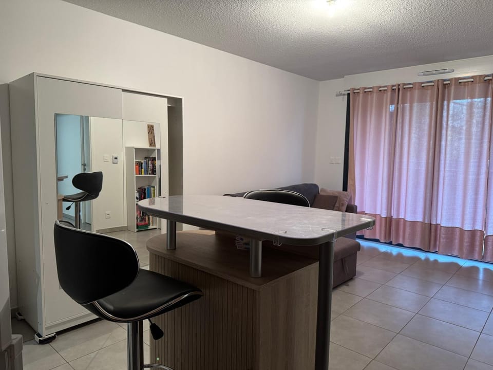 Studio à Louer Aiguerelles Apartment in Montpellier