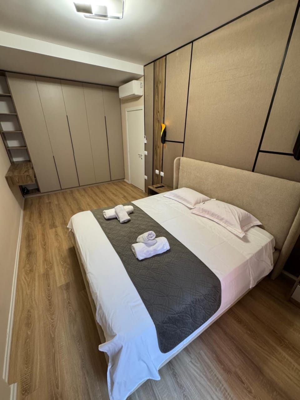 Bed, Photo of the whole room, Bedroom, towels, wardrobe