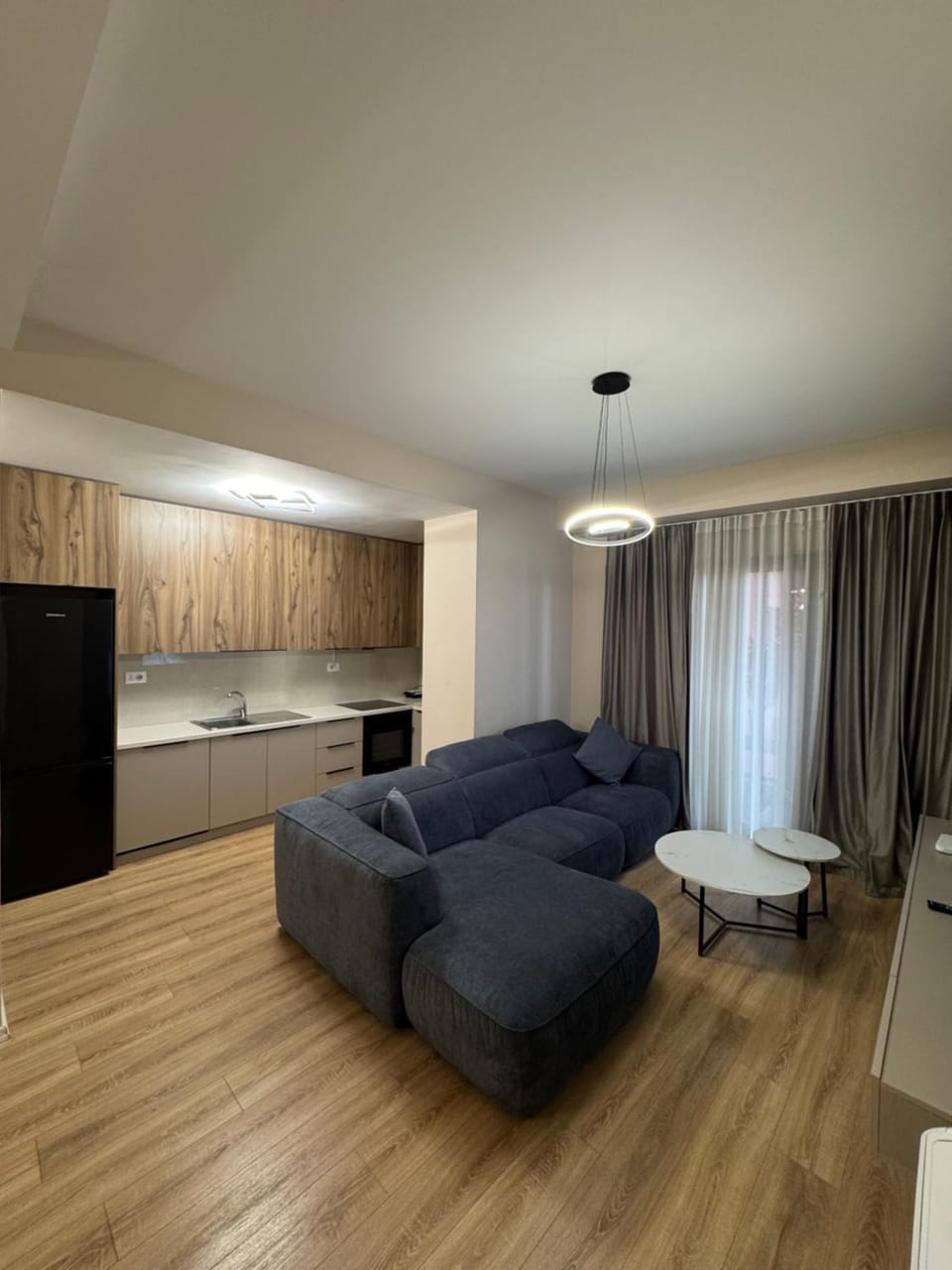 Bed, Kitchen or kitchenette, Living room, Photo of the whole room, Seating area