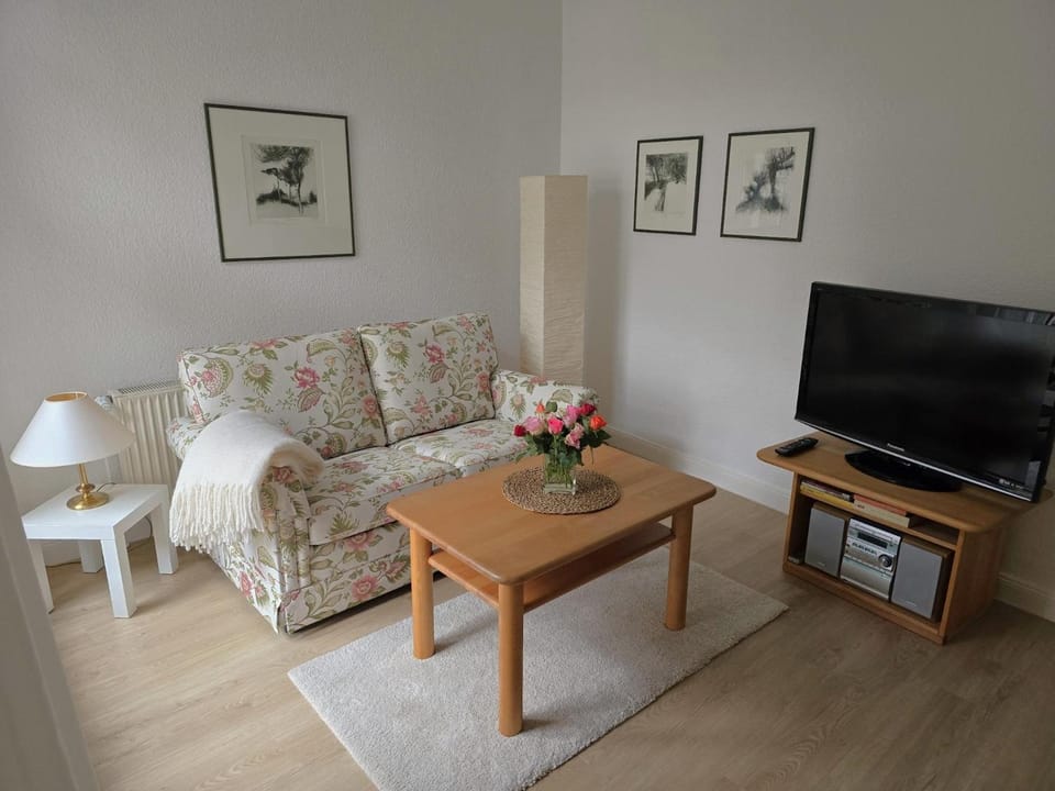 Ferienwohnung Hofidyll - Warnemünde Apartment in Mecklenburg-Vorpommern, Germany