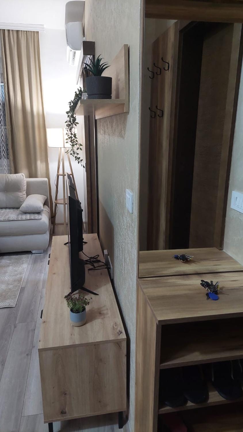 Living room, Photo of the whole room, Seating area