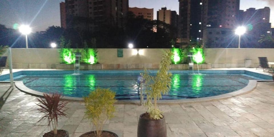 Night, Pool view