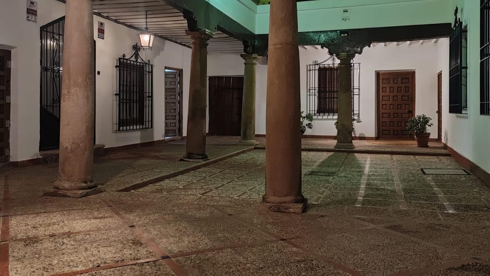 Patio, Inner courtyard view