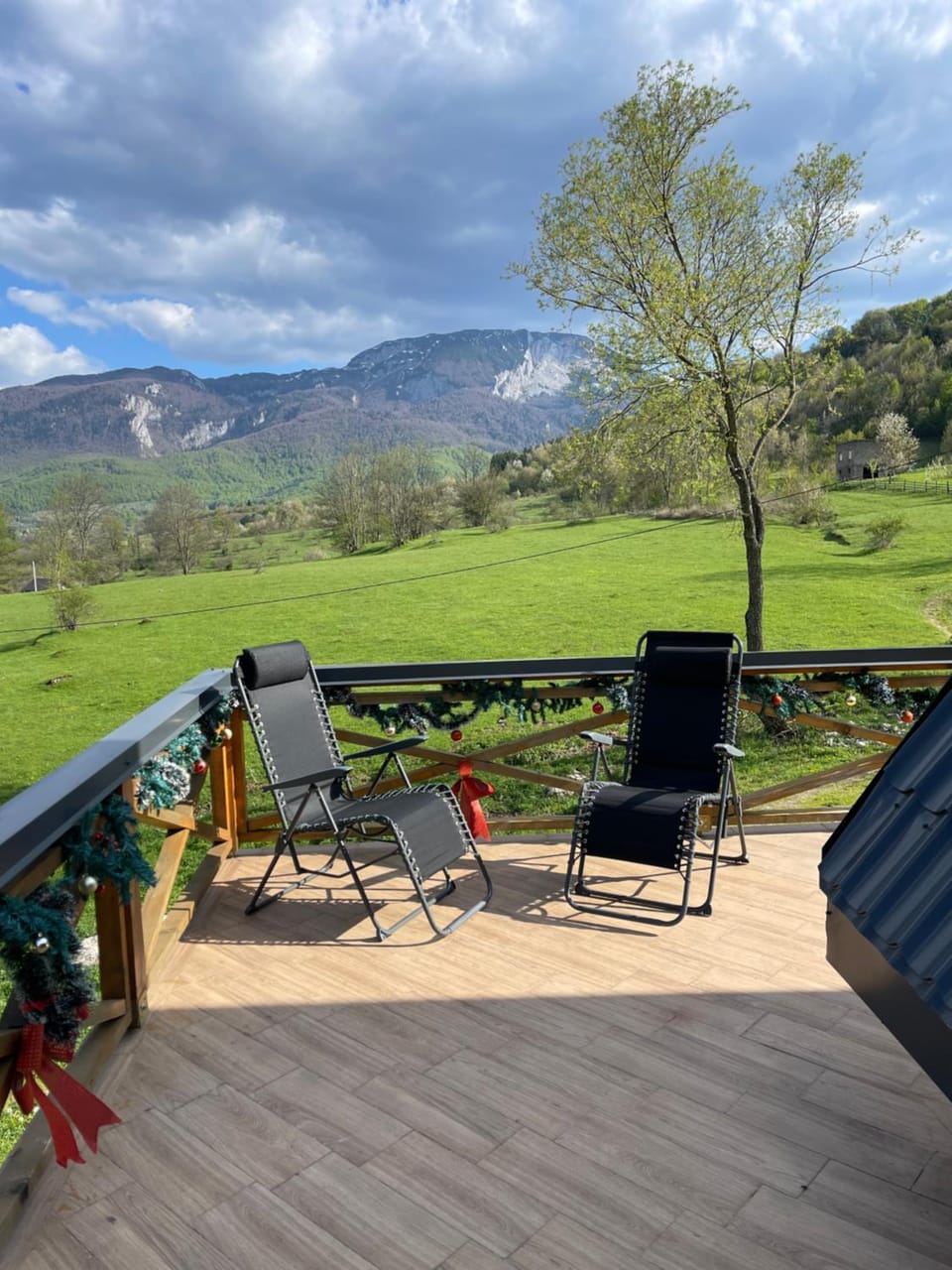 Villa Paradise Bjelašnica Luxury Chalet with Mountain View House in Federation of Bosnia and Herzegovina