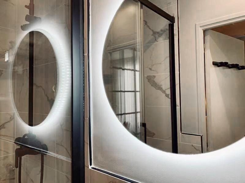 Luxe studio 10min metro from the Center of Paris Apartment in Paris