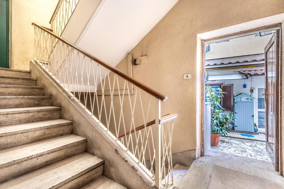 Property building, acessibility