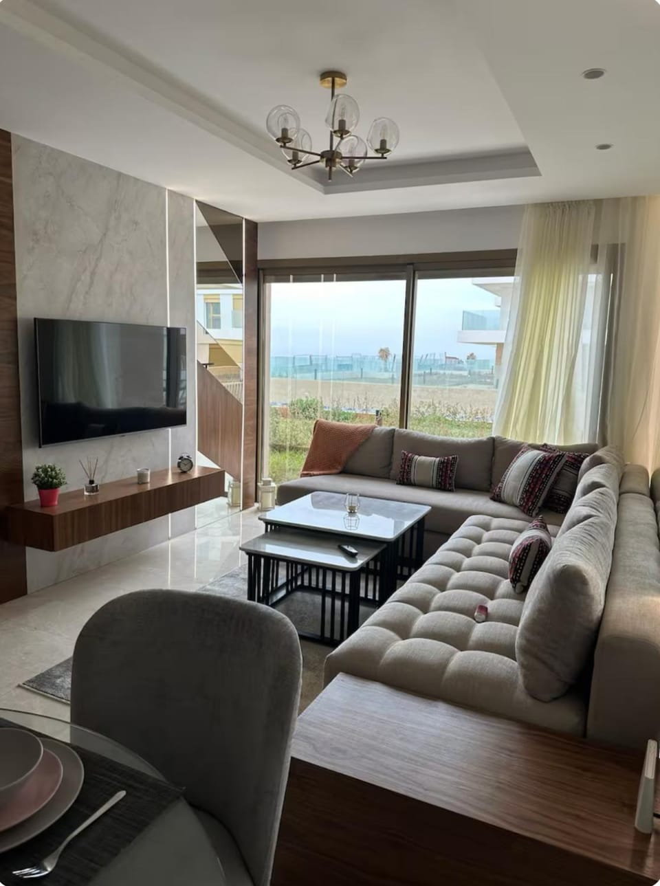 Sea View pearl-Gym-Pool-Carrousel Mall Apartment in Rabat