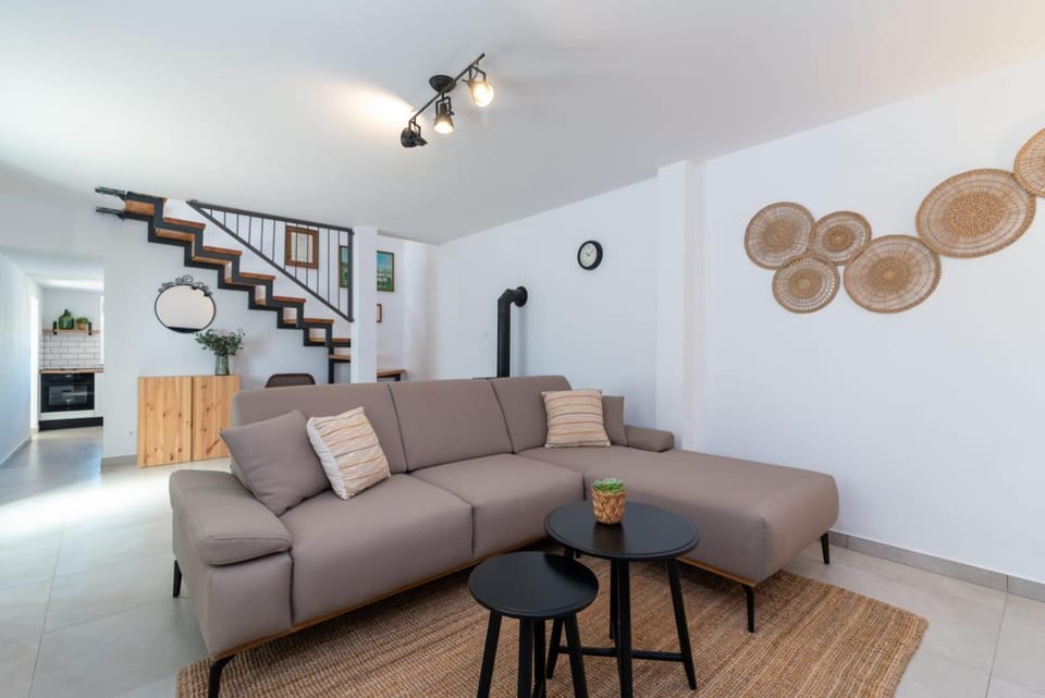 Villa Celtis with heated pool Villa in Split-Dalmatia County