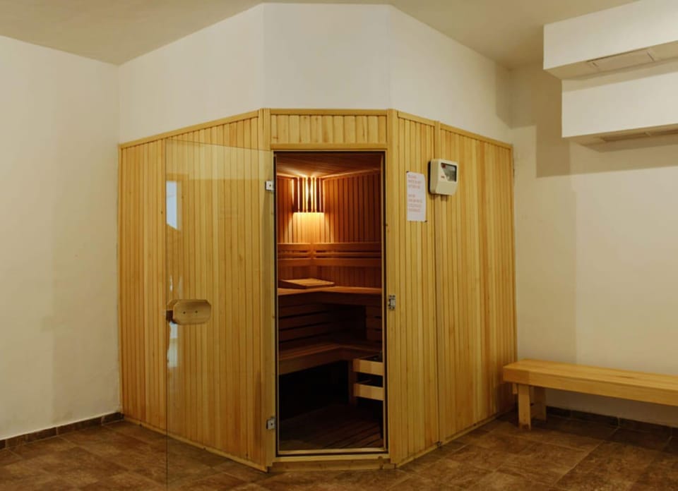 Sauna, Spa and wellness centre/facilities, Spa and wellness centre/facilities, Swimming pool