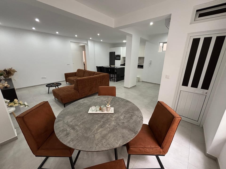 Dining area, air conditioner