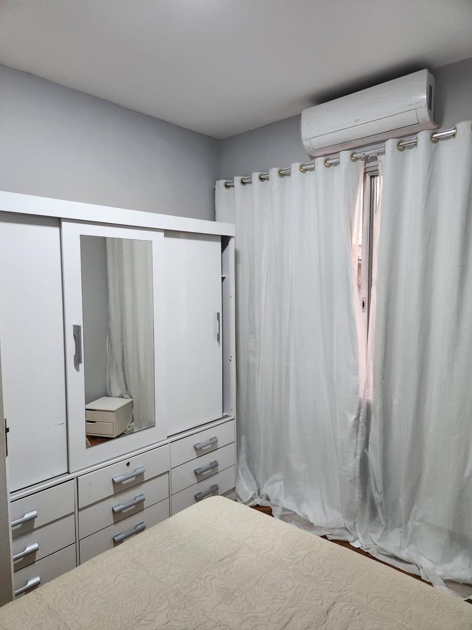 Amplo apartamento em Copacabana - 4 quartos com ar-condicionado e vaga Apartment in Rio de Janeiro