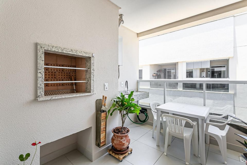 WI-FI 800MB | 500m from Ingleses Beach #IA26 Apartment in Florianopolis