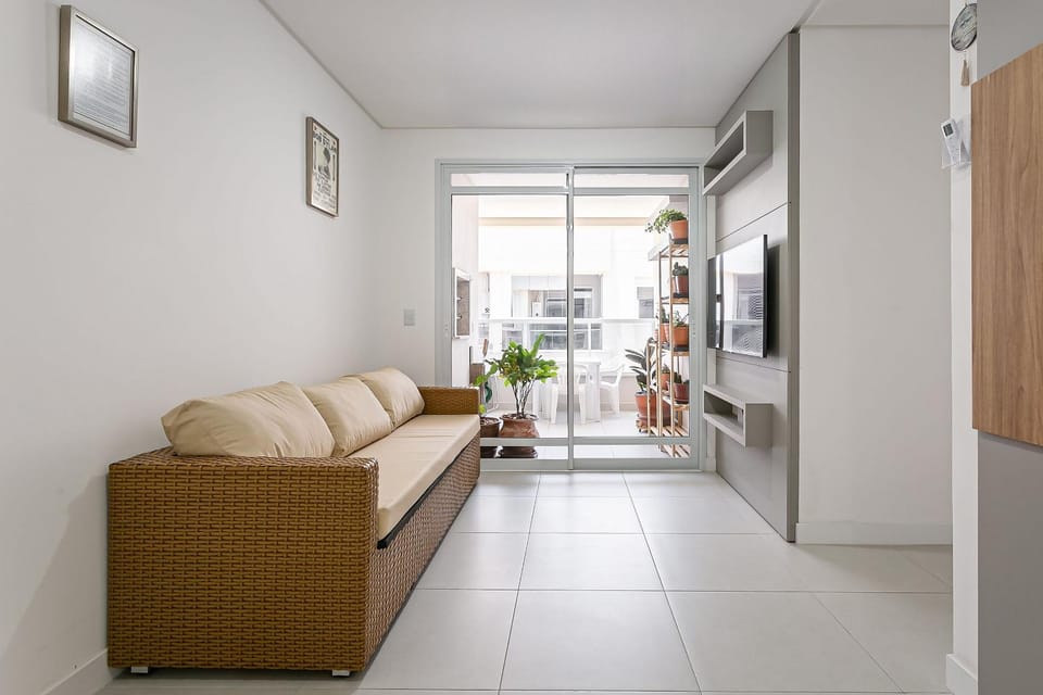 WI-FI 800MB | 500m from Ingleses Beach #IA26 Apartment in Florianopolis