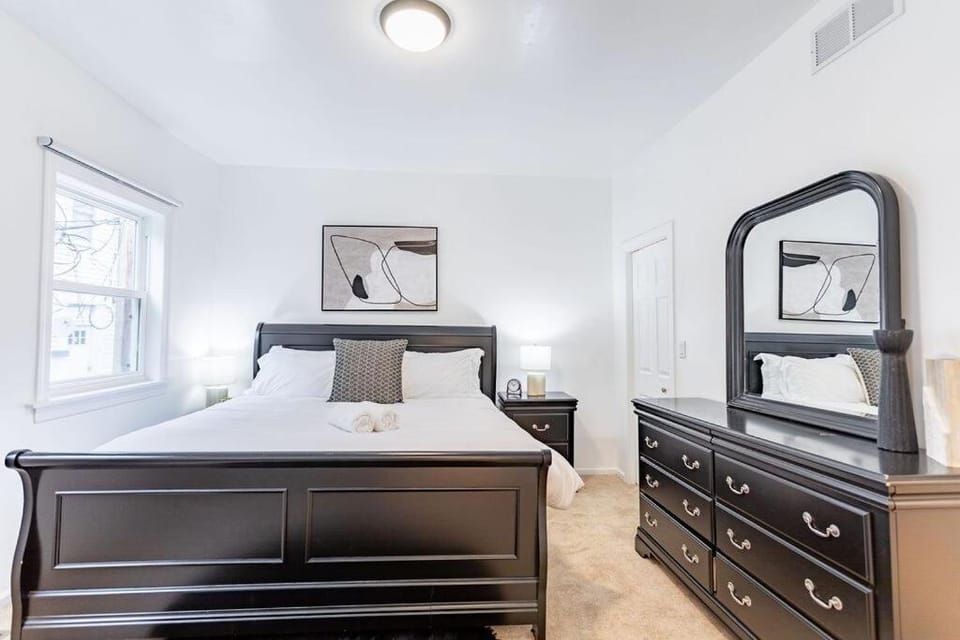 Bed, Bedroom