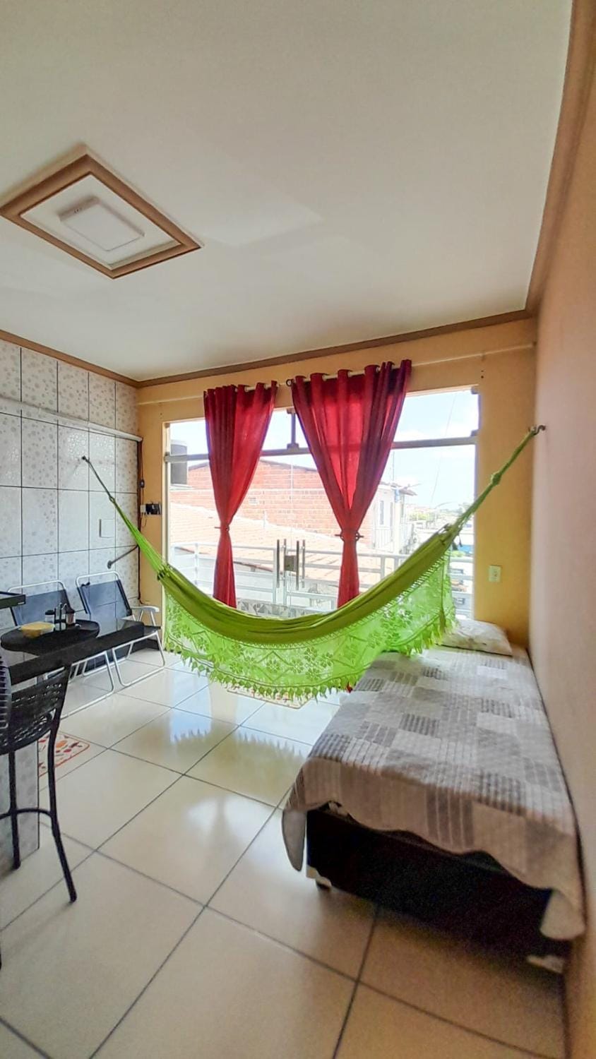 Bed, Living room