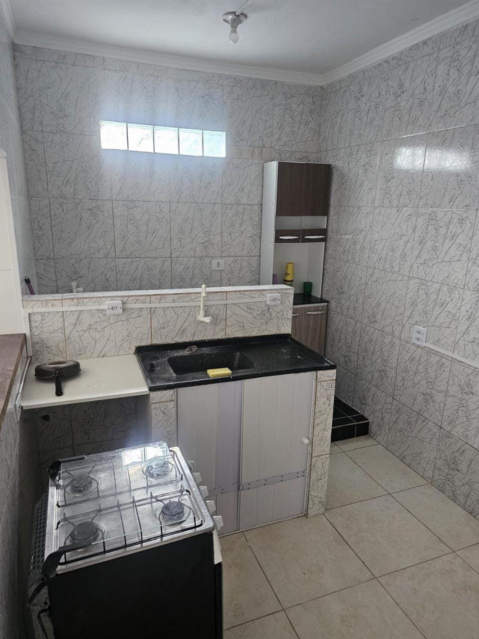 Casinha fechada temporariamente House in State of Goiás