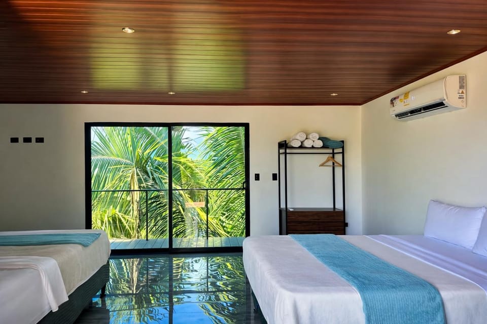 Tardes Doradas Hotel in Quepos