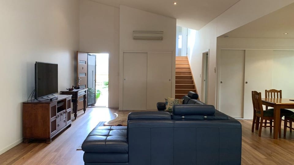 Hook Wine & Sinker Apartment in Brunswick Heads