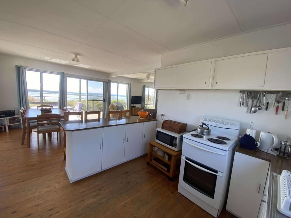 14 Brady Street House in Mallacoota