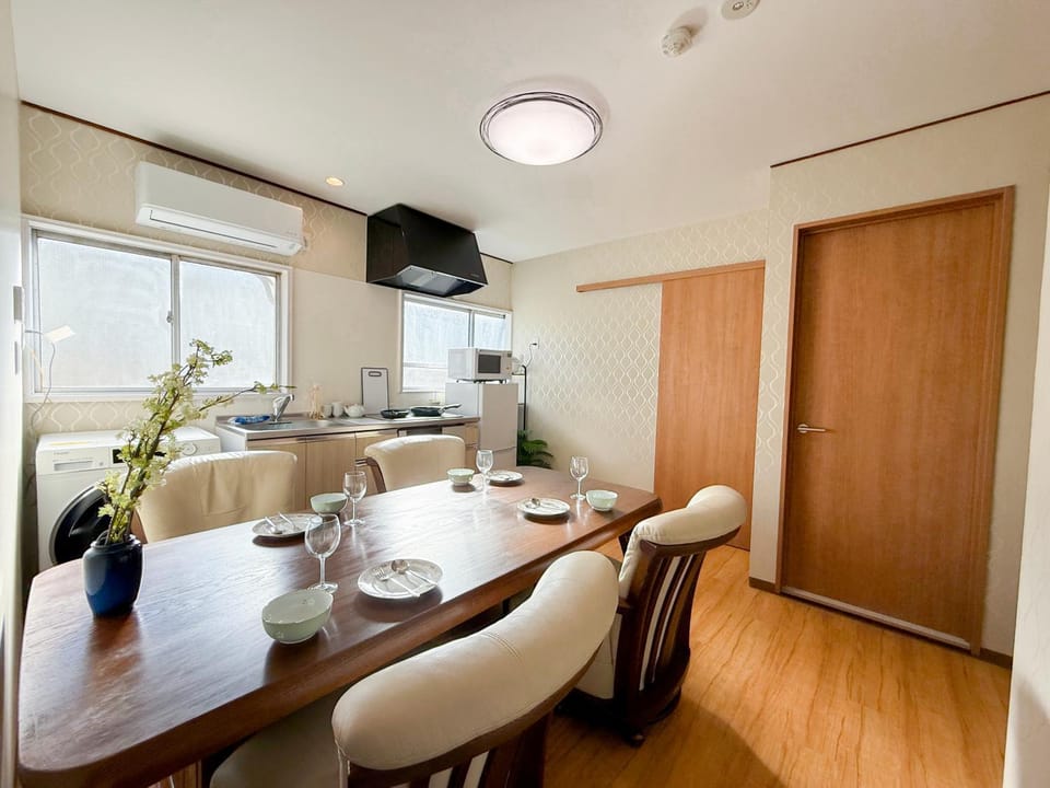 Kitchen or kitchenette, Living room, Dining area
