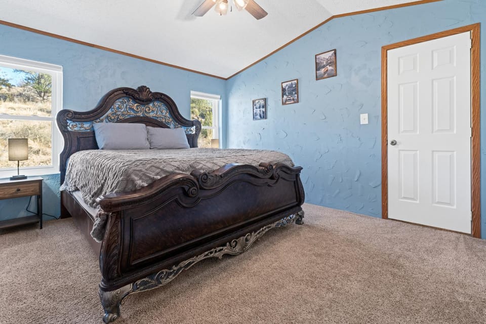 Bed, Bedroom