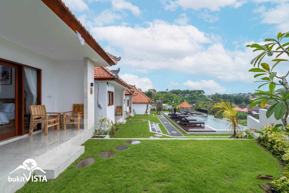 Property building, Garden view, Swimming pool