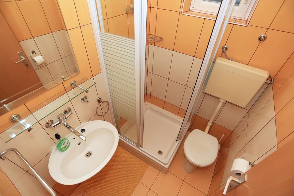 Bathroom, bidet
