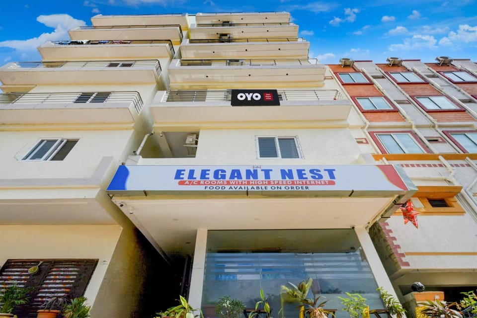 HOTEL O ELEGANT NEST Lemon Tree Hotel, 2, Survey 64 Hotel in Hyderabad