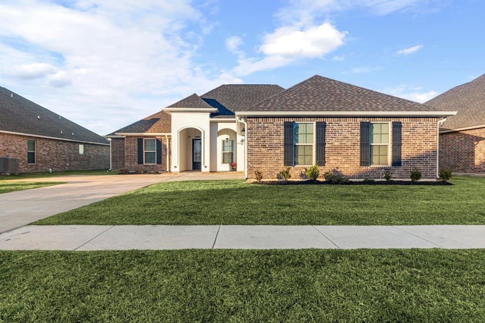 3 Kings Pet-Friendly Near Golf & Business Hub House in Lake Charles