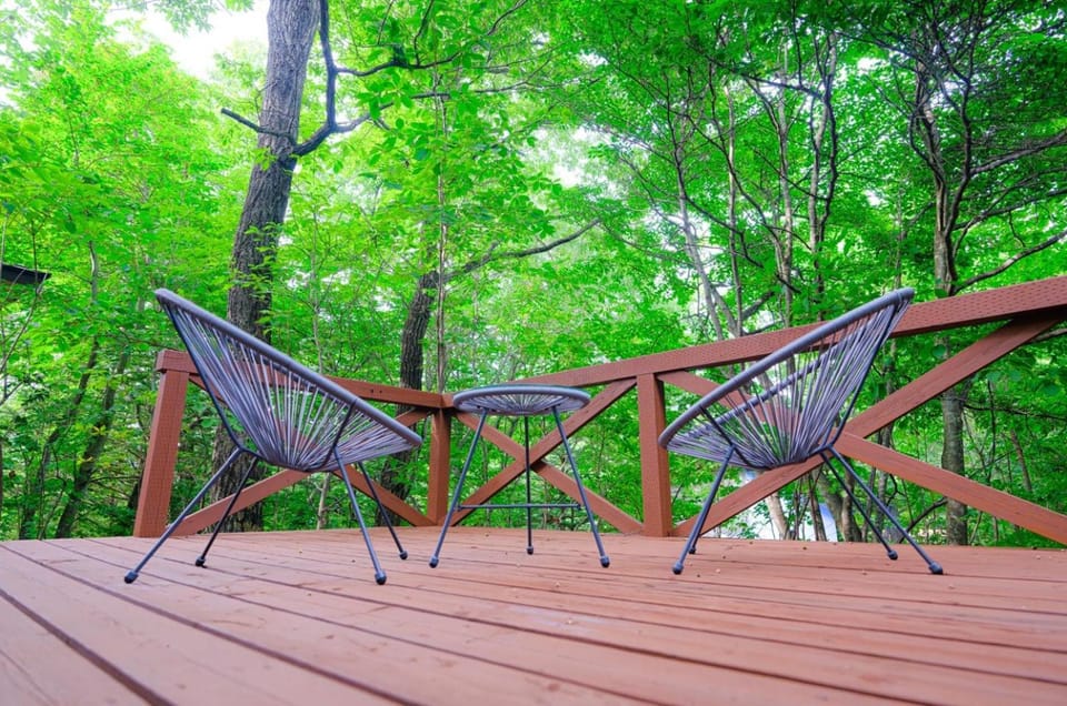 Spring, Day, Natural landscape, Balcony/Terrace, Balcony/Terrace