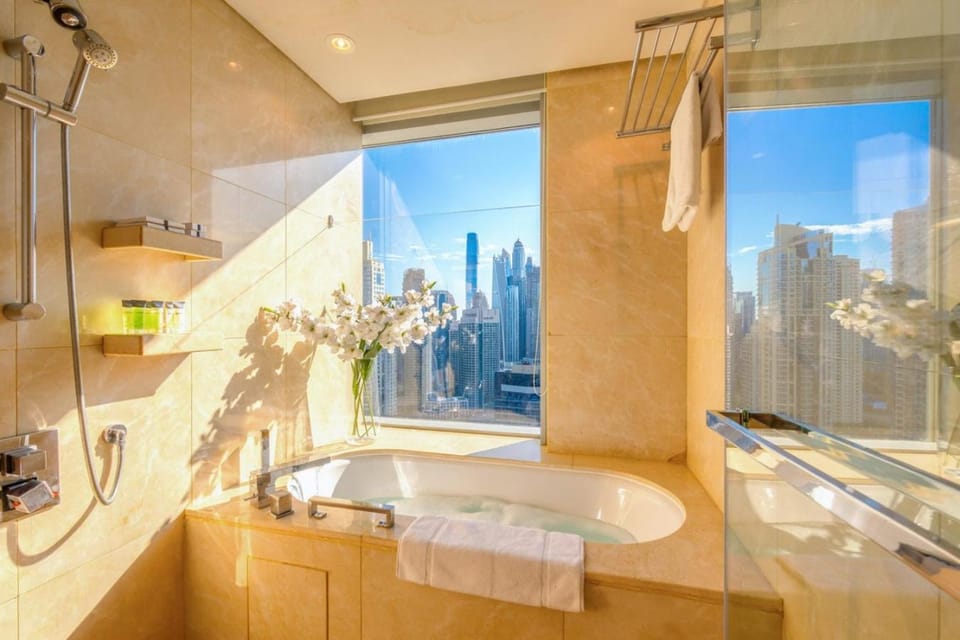 The Classic - Lavish Living at JW Marriott Apartment in Dubai