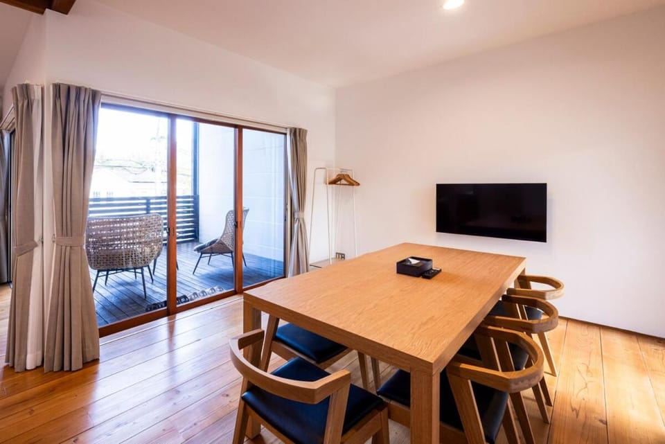 Casa Villa 連歌屋 Wooden detached house in Dazaifu House in Fukuoka Prefecture