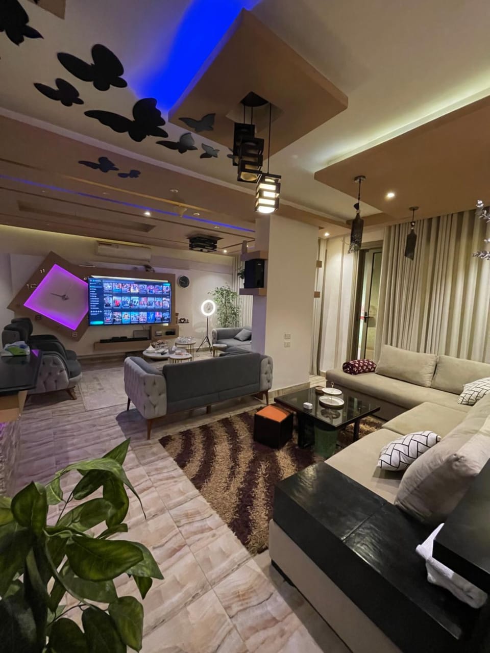 شقه فندقيهTv75-PS4حدايق الاهراماتPyramids Apartment in Egypt