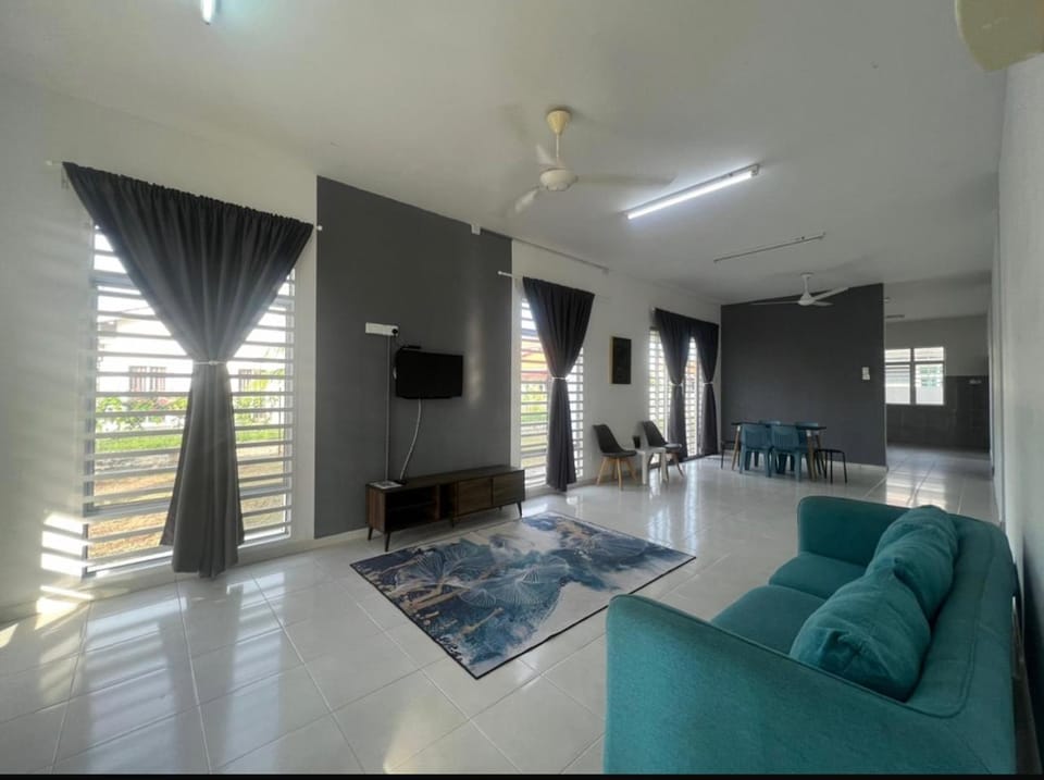 Relax Homestay Kuantan 50 House in Pahang, Malaysia