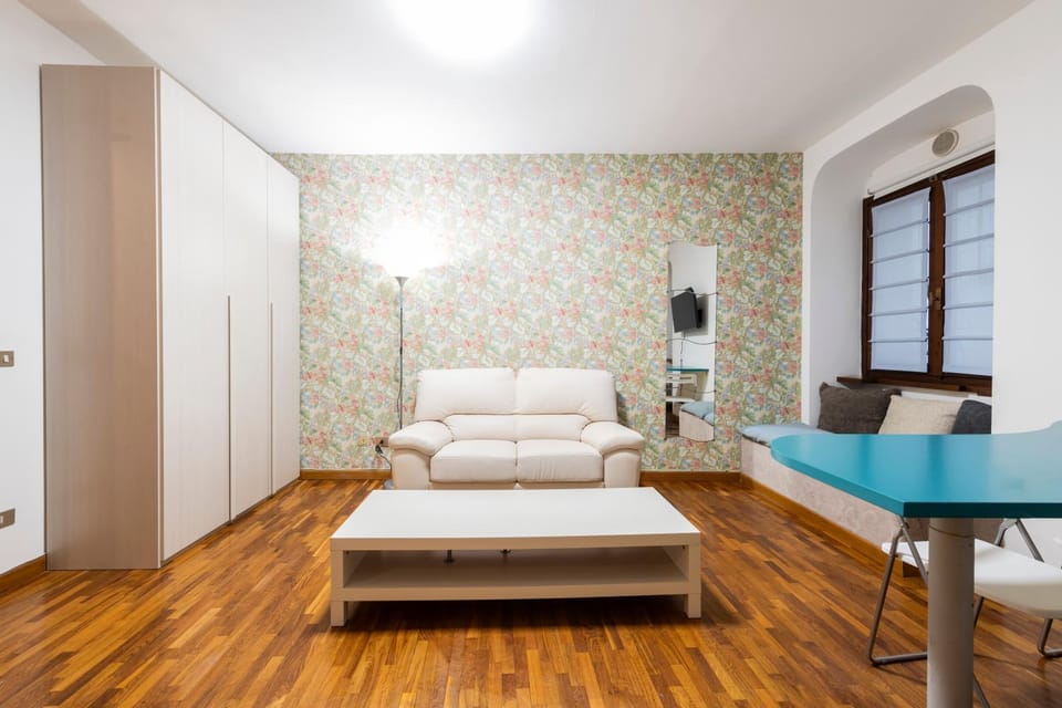 Nido Corte Quaranta 14 by Reasy&Busy Apartment in Verona