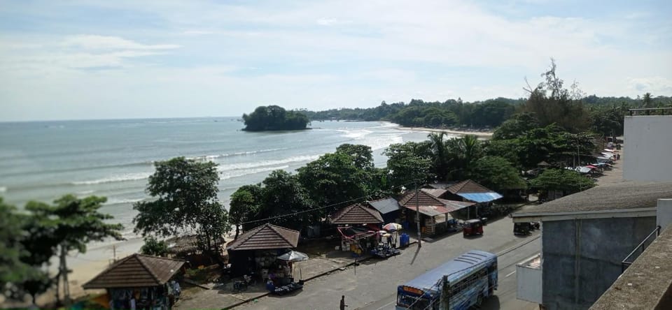Neighbourhood, Sea view