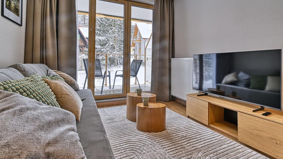 TV and multimedia, Living room
