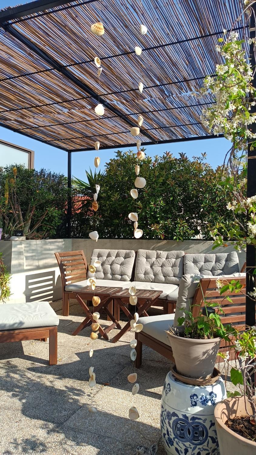 Chambre calme ouvrant sur magnifique rooftop Vacation rental in Toulon