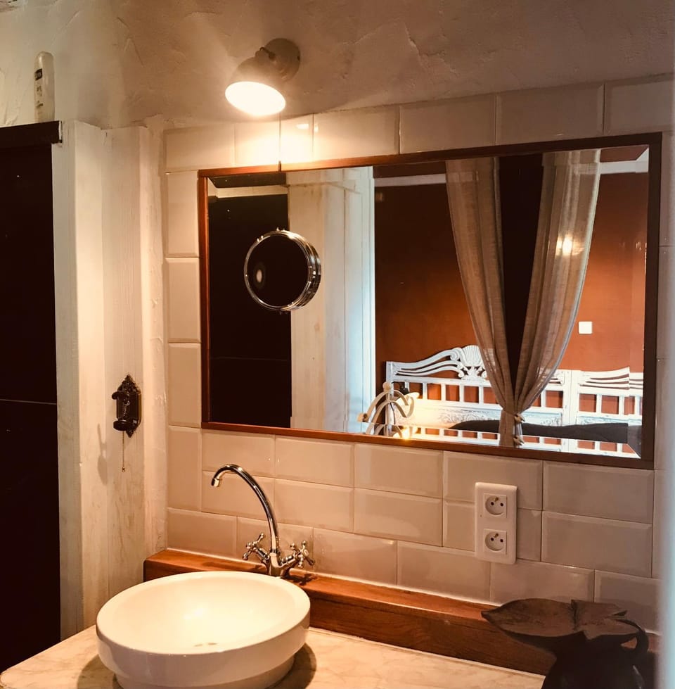 La Cloche Qui Rit kamers Bed and Breakfast in Balazuc