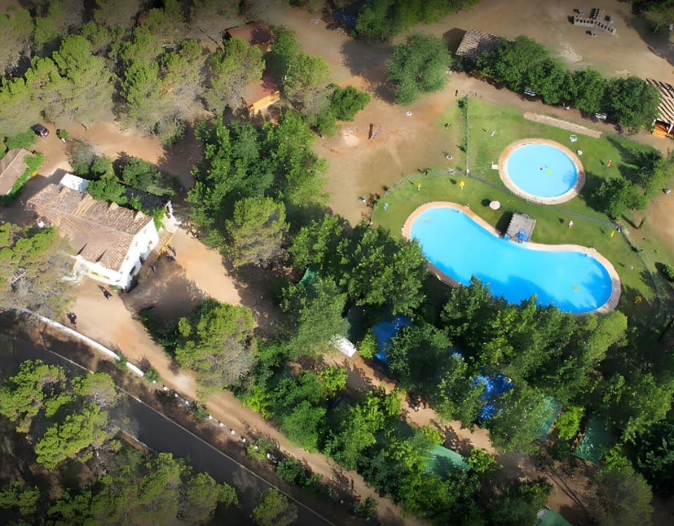 Property building, Swimming pool