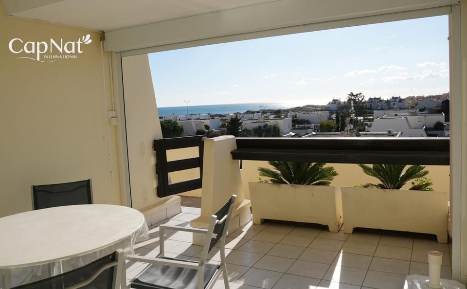 Patio, Day, View (from property/room), Dining area, Sea view
