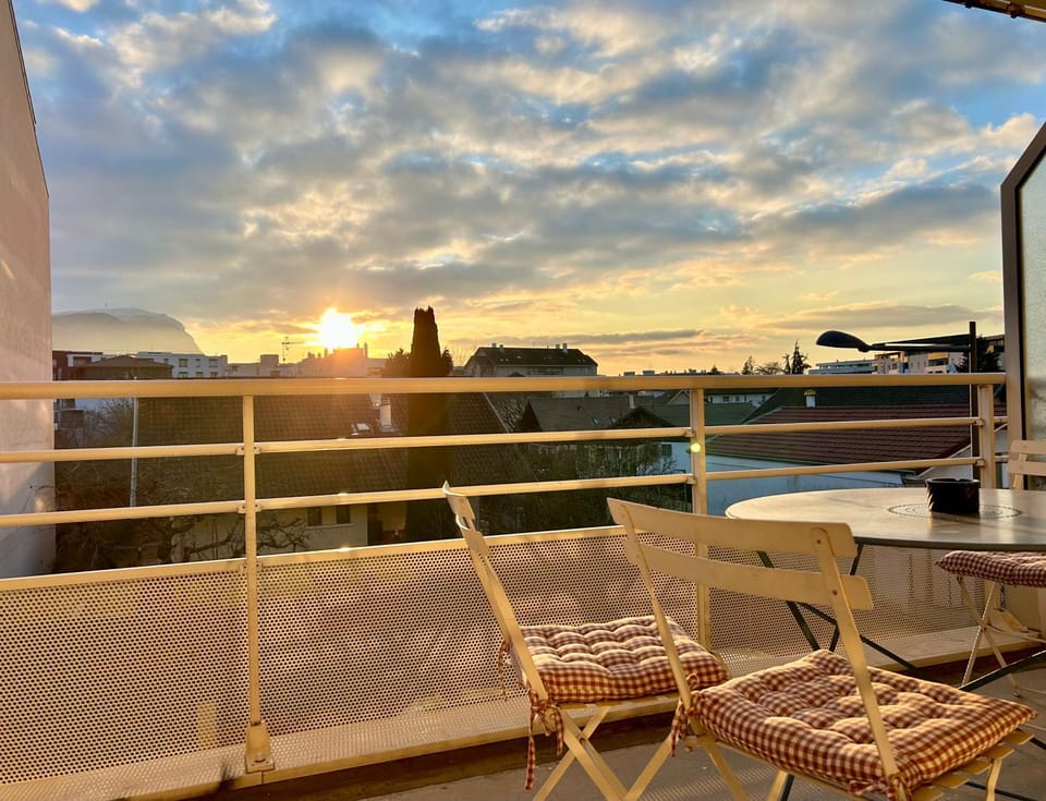 Natural landscape, View (from property/room), Balcony/Terrace, Sunset