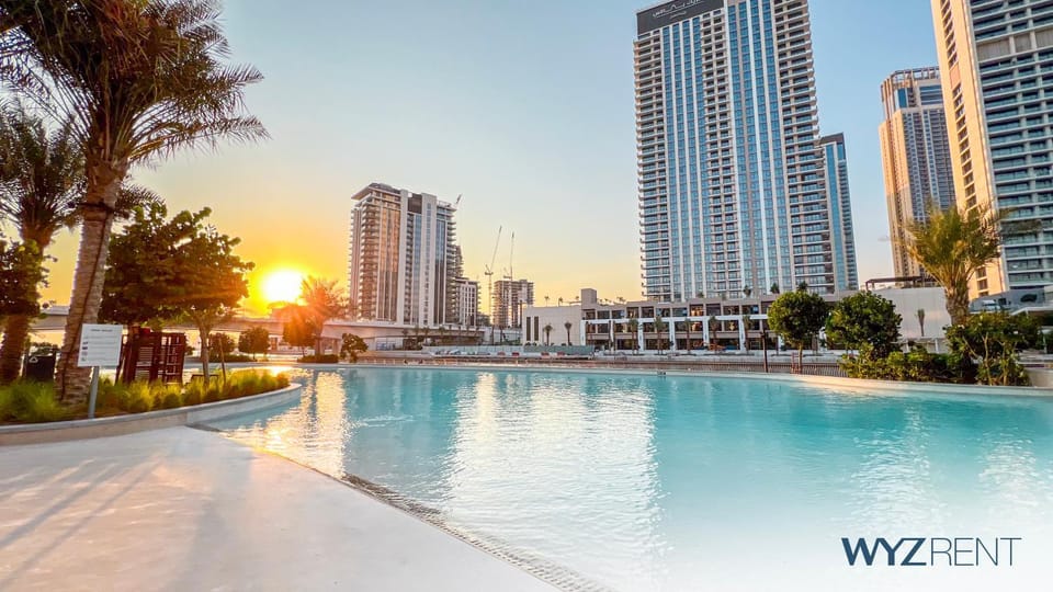 Day, City view, Pool view, Swimming pool, Sunset, sunbed