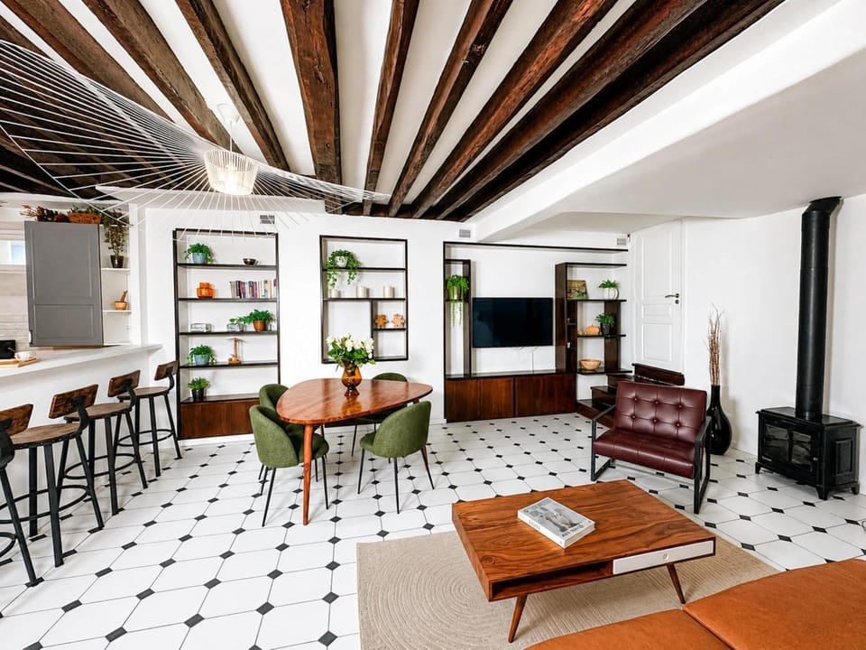 Communal lounge/ TV room, TV and multimedia, Kitchen or kitchenette, Living room, Seating area