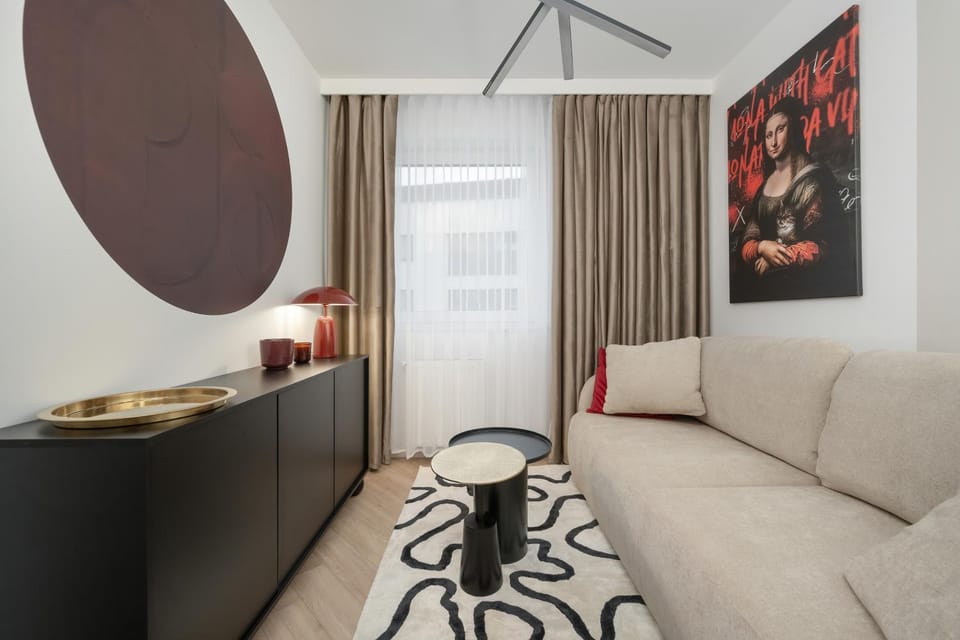 Seating area, Bedroom