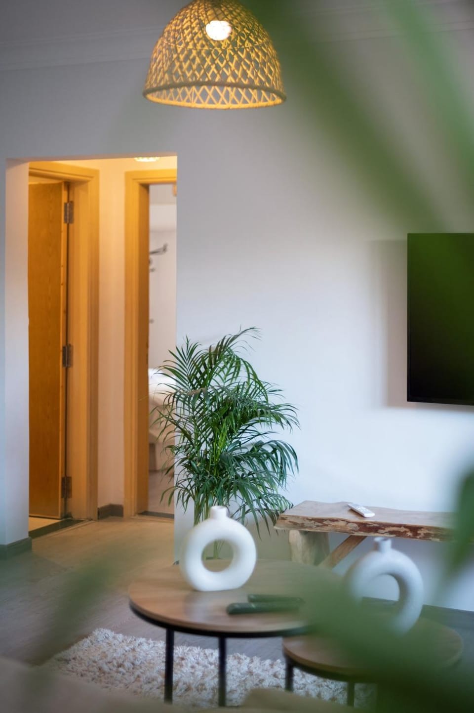 TV and multimedia, Seating area
